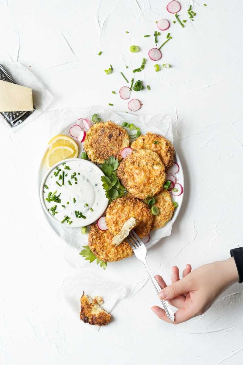 květákové placičky pečené